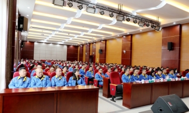 农历新年第一会 | 6686体育网页登录2022年度总结表彰暨2023年冲刺奋进大会隆重召开