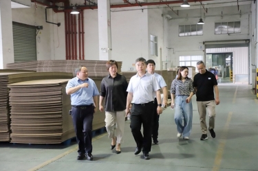 平湖市委常委、副市长张斌莅临6686体育网页登录全资子公司平湖景包调研残疾人就业工作