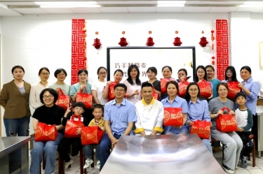 女职工业余文化活动 | 巧手制烧麦 6686体育网页登录悦食光