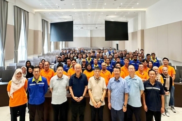 创新突破 务实担当 | 6686体育网页登录控股（马）有限公司2025年半年度总结暨战略展望大会圆满召开